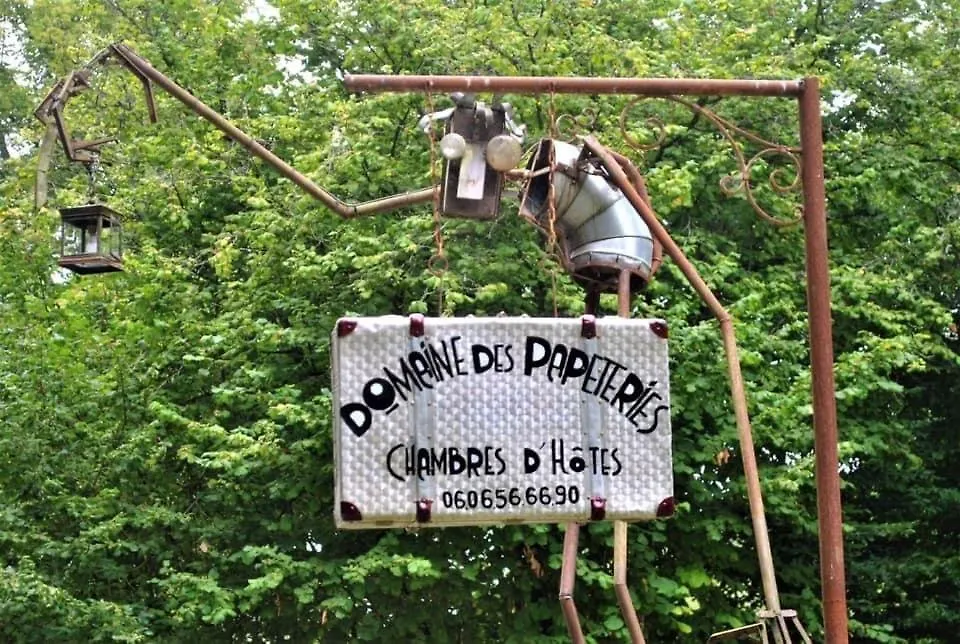 Bed and Breakfast Domaine des Papeteries à Plounevez-Moedec Couette-café